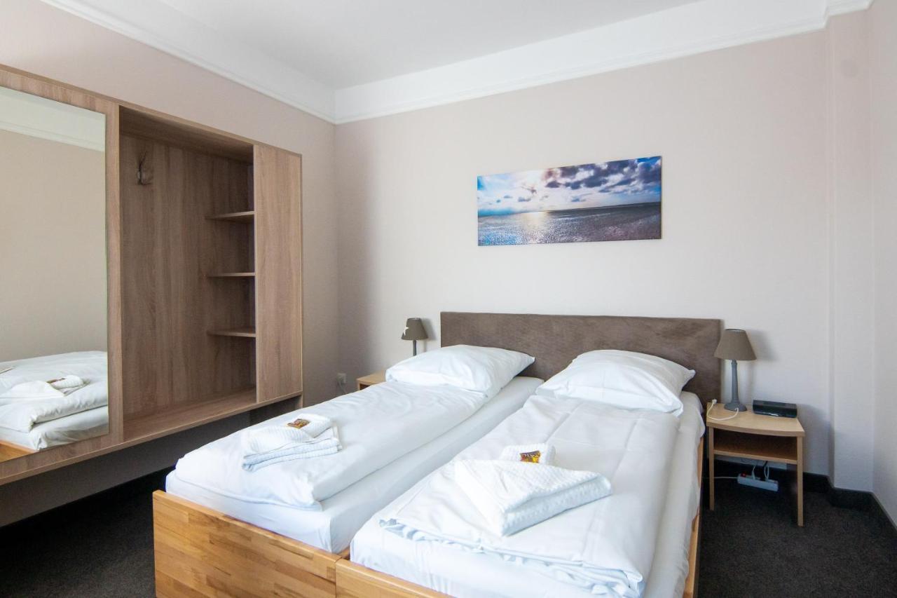 Nordsee-Hotel Hinrichsen Husum  Zewnętrze zdjęcie